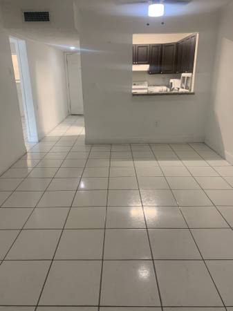 $2,299 / 2br - 1200ft2 - 2 BEDROOM APARTMENT / 1 BATH (HIALEAH)64002015220994120