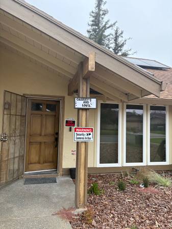 Charley’s and Lou’s Independent Living 1