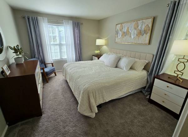 $1,595 / 2br - 841ft2 - Limited time SPECIALS!!     FREE Rent Concession!! (Elkridge, Fort Meade, Odenton, Laurel)64040025240963121