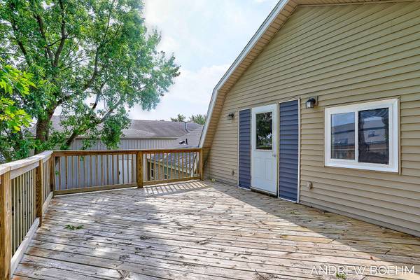 $249,900 3 bed, 2 bath home with possible LAND CONTRACT TERMS! (Zeeland, MI)64212935362306122