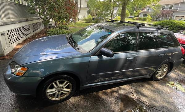 Subaru Legacy Wagon 2.5L 2005 AWD - $1300 - $1,300 (Newton)63654727289603121