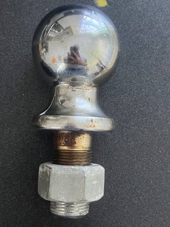 REESE 2 5/16" Hitch Ball x 1" Shank x 2" Length 6000LB. It with Nut. 1