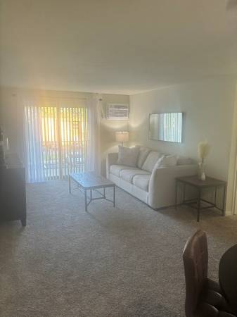 $875 / 1br - 560ft2 - Cozy 1BR in Up and Coming Neighborhood, Close to Shops & Dining! (Cincinnati)63974188258434120