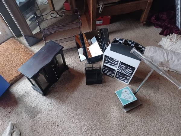 Organize your jewelry! 1