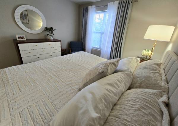 $1,595 / 2br - 841ft2 - Limited time SPECIALS!!     FREE Rent Concession!! (Elkridge, Fort Meade, Odenton, Laurel)64040025240963120