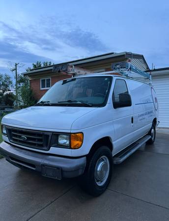 Ford e 250 - $12,900 (Silver Spring)63616210029185121