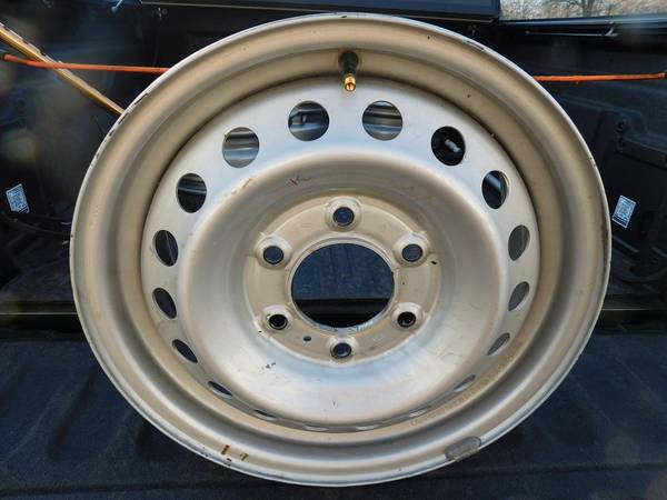 4 Ford Ranger 16" wheels 1