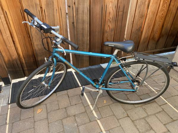 Hybrid bike for commuting 1