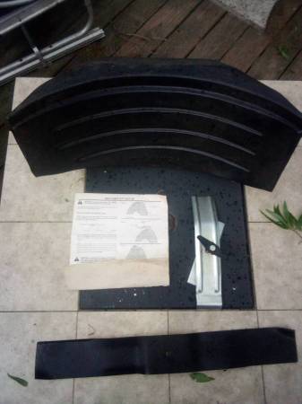 Never Used Murry Lawnmower Mulching Kit 1