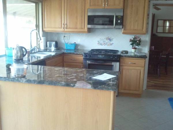 $1,025 Habitación con balcón (Camarillo)63800428125699122