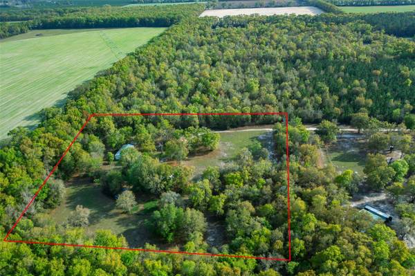 $379,800 / 7br - 2 Homes on 10 Acres🏘️ (Trenton)63823026348417122
