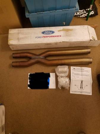 Ford Performance H Pipe 2015 -2017 Mustang GT 1
