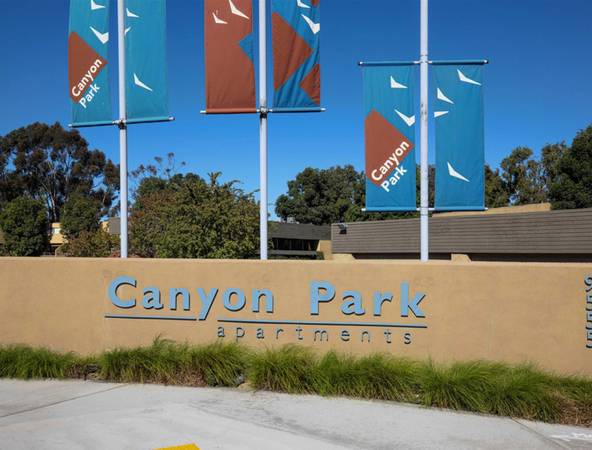 $2,445 / 1br - NEWLY READY for YOU - Near the I5 & I805 - Onsite Billiards Table (UTC)63998452848259122