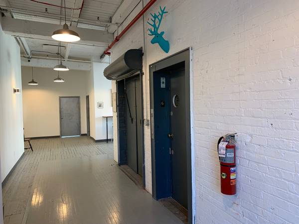 $2,400 ESTUDIO / OFICINA - Foot Bridge Studios - Estudio 6A (Long Island City)63886655341953124
