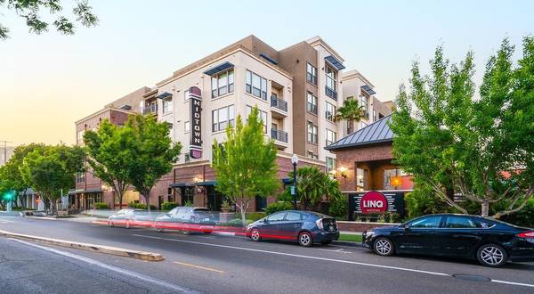 $2,949 / 2br - 1171ft2 - Pet-Friendly w/ Private Bark Park and Pet Spa (Sacramento, Midtown, Downtown)63961337640067124