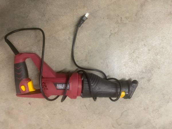 Chicago Electric Power Tools Reciprocating Saw  Corded 1