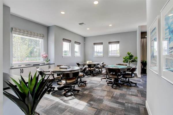 $1,703 / 1br - 578ft2 - $99 Deposit on All Homes & $1 Rent for first month valid until 9.28.2563852483306371123