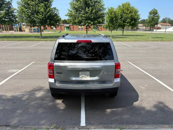 2016 jeep patriot - $5,50063621670002689124