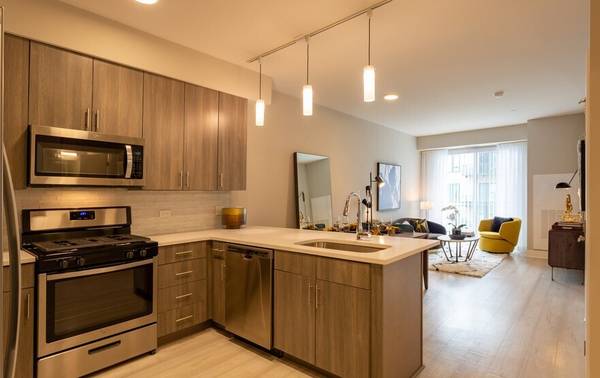 $1,600 / 1br - 744ft2 - Lincolnshire Apartment Sublease (Lincolnshire)63771219676931123