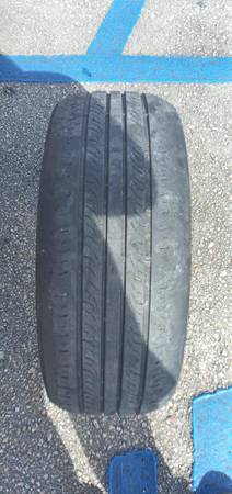 215/45/17 used tire for sale 1