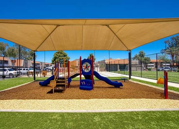 $855 / 1br - 700ft2 - ✨ Spacious 1,2 & 3 BRs | Pet-Friendly! 🏡 (19TH AVE AND THUNDERBIRD!)64024993501185120