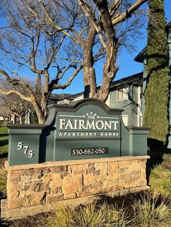 $2,083 / 2br - 900ft2 - Recepción de paquetes, patio privado, estacionamiento cubierto, terraza extravagante en la azotea (Woodland)63844735968257121