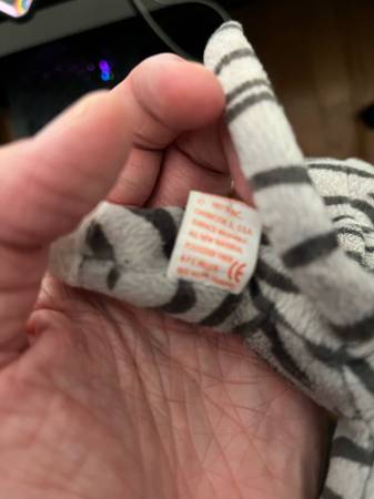 Found a grey and white stuffed kitty at Christopher playground 10/13 (San Francisco)64141748121987122
