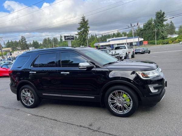 2017 Ford Explorer Platinum - $20,999 (+ Sports Cars International)63617961199619124