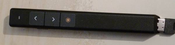 Dino Fire Wireless Presenter DR100/D04 - $5 (Alexandria, VA)63471266678785122