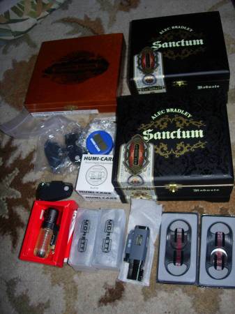 Cigar & pipe humidor cutter humidifier hygrometer lighter 1