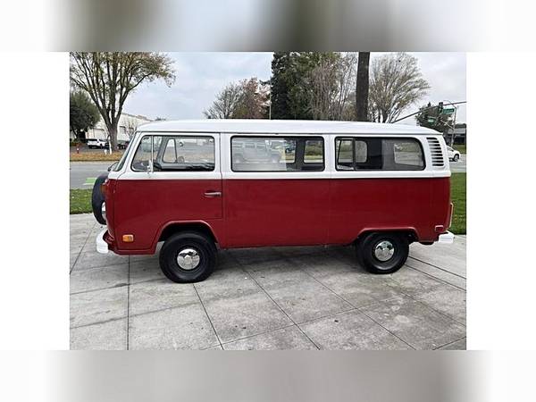 1977 Volkswagen Transporter - $16991.00 (burlingame)63477523650433124