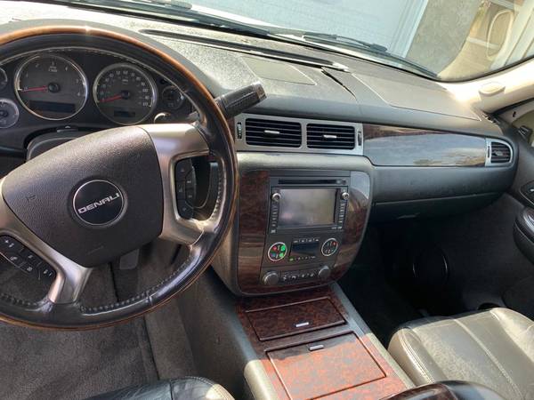 2007 GMC Yukon Denali Xl - $3,950 (Chula Vista)63618392201475124