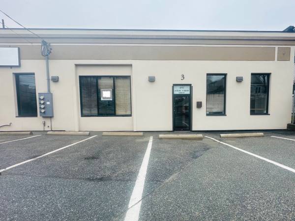 $37 / 4br - 2500ft2 - Commercial Space – Ideal for Medical, Educational, Office, or Retail63856338510465120