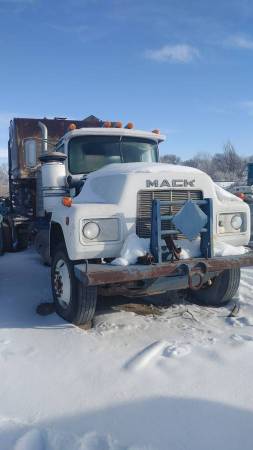 SERVA 6667 PSI Cementing Acidizing Triplex Pump 1