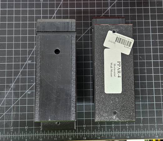 AR15 Wall mount Rifle 223 5.56 AR mount vertical or horizontal 1