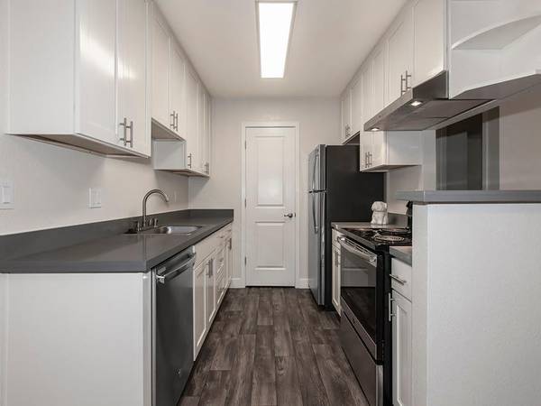 $2,556 / 1br - 720ft2 - Short Term Lease, Playground, Spa, Window Coverings (san jose east)63834322687747124
