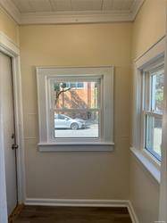$599,000 / 2br - ID:(1912) Casa renovada de 2 habitaciones en Pelham Bay Manor (Bronx)63689717802753122
