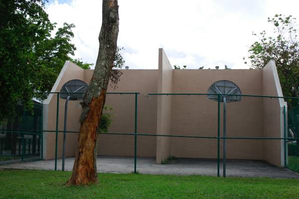 $2,000 / 2br - $2000 CONVENIENT 2B/2B IN REFLECTIONS (PEMBROKE PINES)64002013364611120