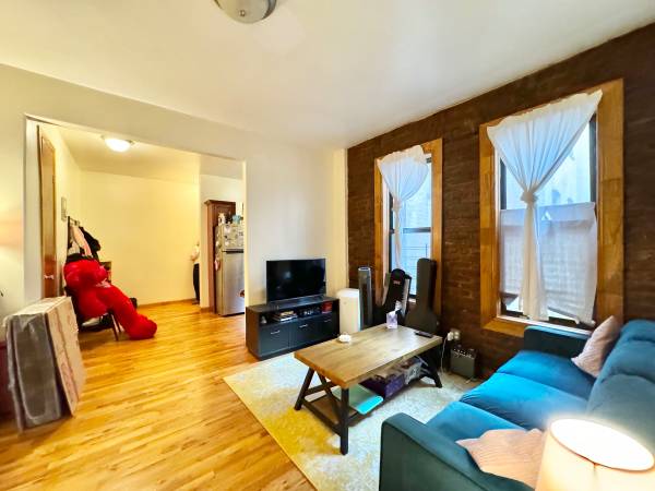$2,400 / 1br - Prospect Lefferts gardens / Crown heights - Amplio departamento de 1 habitación - ¡Sin comisión! (PLG / Crown heights)63862610273923121