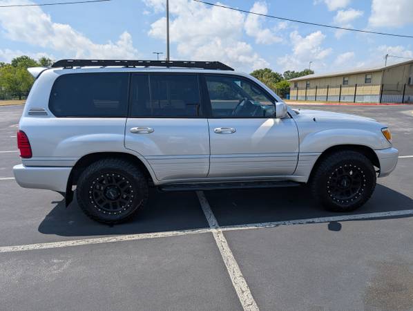 2006 Lexus LX 470 - $19.500 (Round Rock)63439815778817122