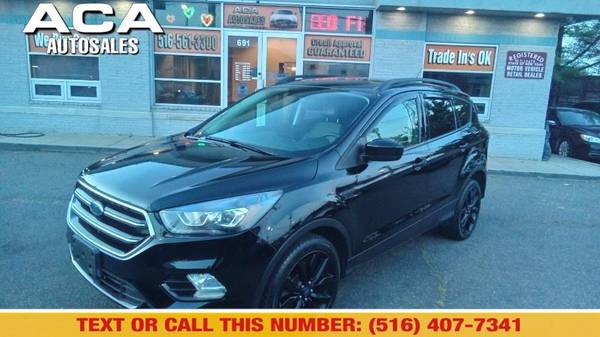 1 2017 Ford Escape SE 4WD ***Guaranteed Financing!!! 1