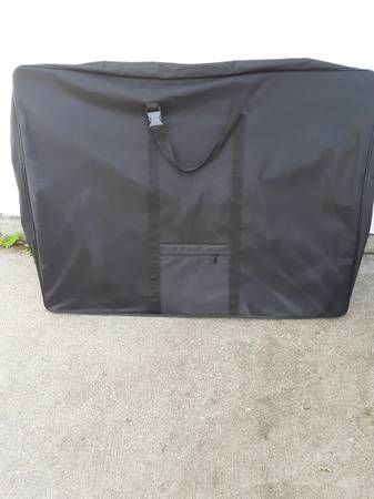 REDUCED -- Artist Portfolio Case 1