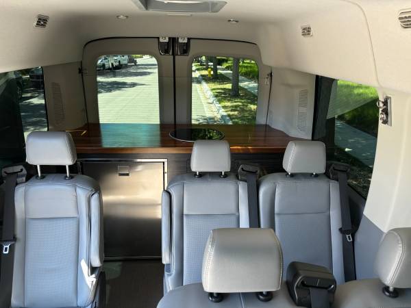 2018 Ford Transit 150 XLT Medium Roof, 35K miles, clean, upgraded - $41,500 (irvine)63624120003075121
