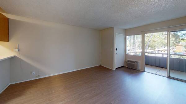 $2,343 / 1br - 664ft2 - Top Floor Apt, Covered Parking & Balcony w View + 2 Wks Free + $500! (santa clara)64030486144003121