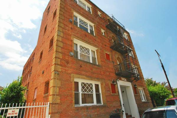 $1,595 / 425ft2 - The Calumet-Classy Gorgeous Newly Remodeled Studio..$500 LOOK & LEASE! (Echo Park)63774440047107120