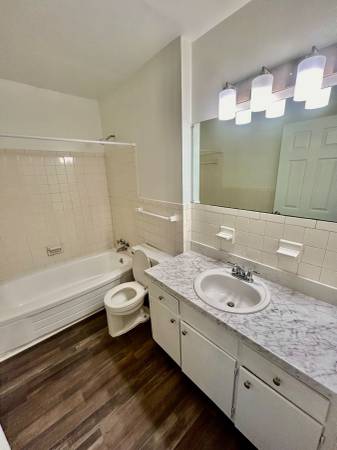 $1,125 / 1br - 800ft2 - Bing-bop-boom-boom-boom-bop-bam! Get $100 off first month's rent! (hermitage)63680375093891121