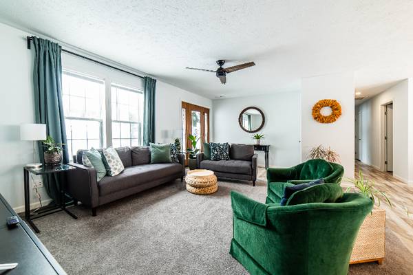 $2495.00 / 3br - 1512ft2 - Long Term Rental 10 minutes from Downtown Traverse City!64037894905473122