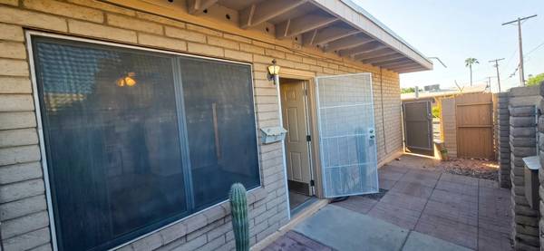 1041  N Mesa Dr 1