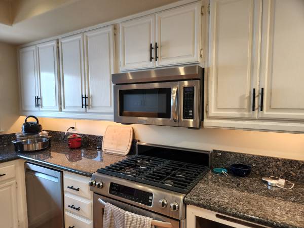 Kitchen Aid Microwave Oven Mounts Above cooktop 1