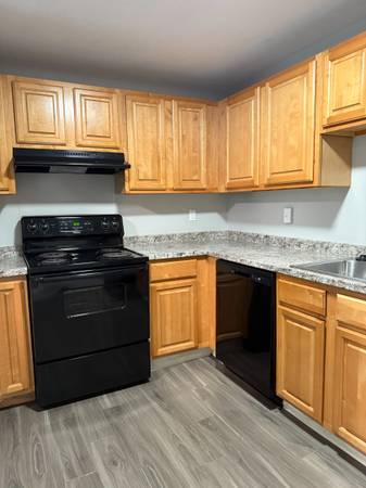 $2,600 / 820ft2 - 2-Bedroom Apartment Available Now! (1-506) (Quincy, MA)63996406847875120